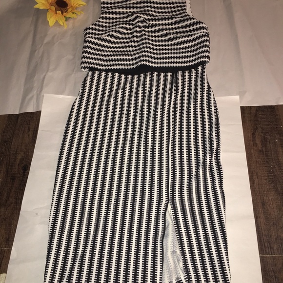 Bisou Bisou Dress - Picture 2 of 8